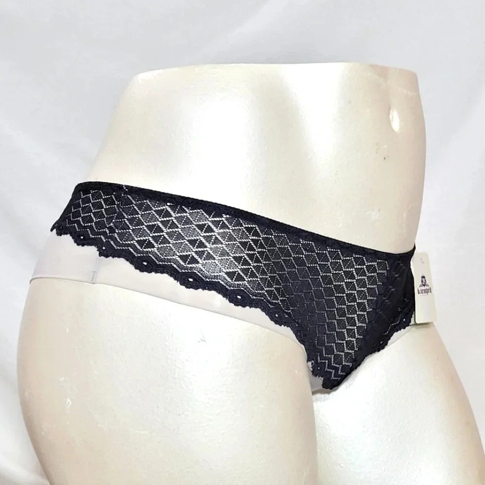 LARGE b.tempt'd Wacoal Night Love Triangle Tanga Panty NWT‎ - Picture 2 of 5